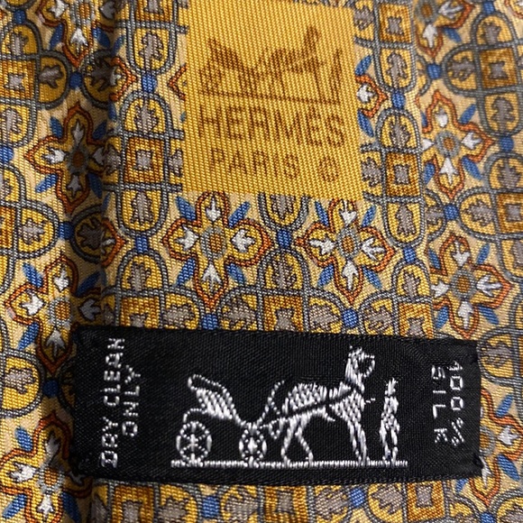 Hermès Luxury Tie - Picture 4 of 4